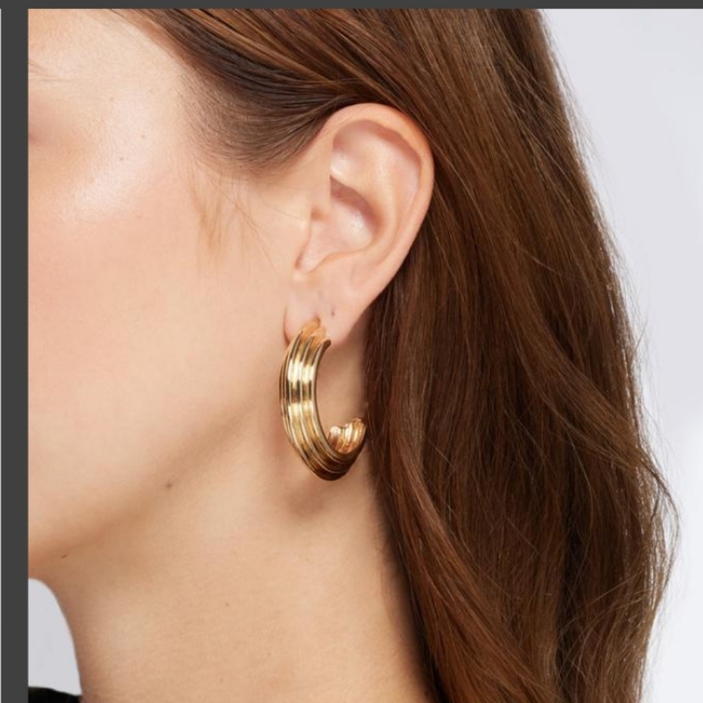 Nordstrom Open Edit Deco Ridge Hoop Earrings. Recycled Metal Gold Tone Plate NWT